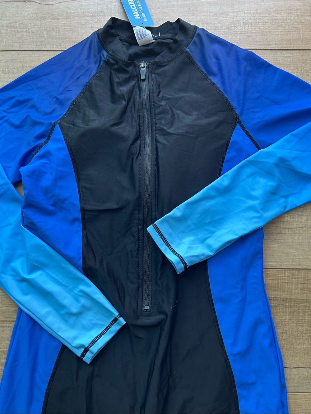 Black and Blue Long-Sleeve Zip Front One-Piece Swimsuit - Picture 3 of 6